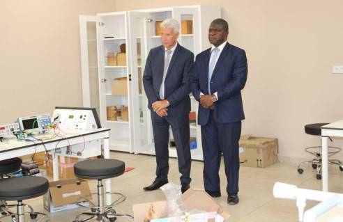 L’Université Polytechnique de San Pedro a reçu, ce Mardi 16 Avril 2024, dans ses locaux, S.E.M. Alexey SALTYKOV, Ambassadeur de la Fédération de Russie en Côte d’Ivoire.