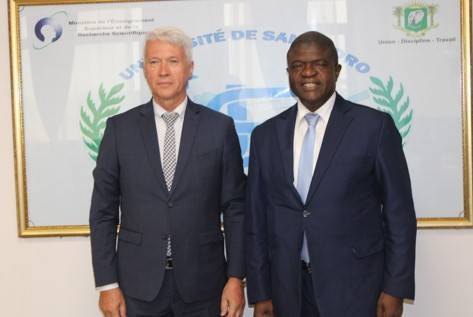 L’Université Polytechnique de San Pedro a reçu, ce Mardi 16 Avril 2024, dans ses locaux, S.E.M. Alexey SALTYKOV, Ambassadeur de la Fédération de Russie en Côte d’Ivoire.