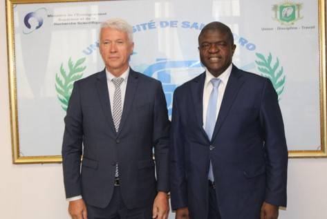 L’Université Polytechnique de San Pedro a reçu, ce Mardi 16 Avril 2024, dans ses locaux, S.E.M. Alexey SALTYKOV, Ambassadeur de la Fédération de Russie en Côte d’Ivoire.