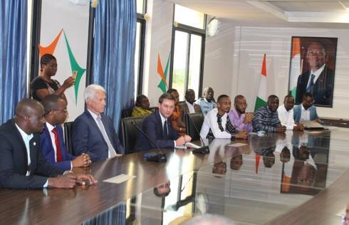 L’Université Polytechnique de San Pedro a reçu, ce Mardi 16 Avril 2024, dans ses locaux, S.E.M. Alexey SALTYKOV, Ambassadeur de la Fédération de Russie en Côte d’Ivoire.