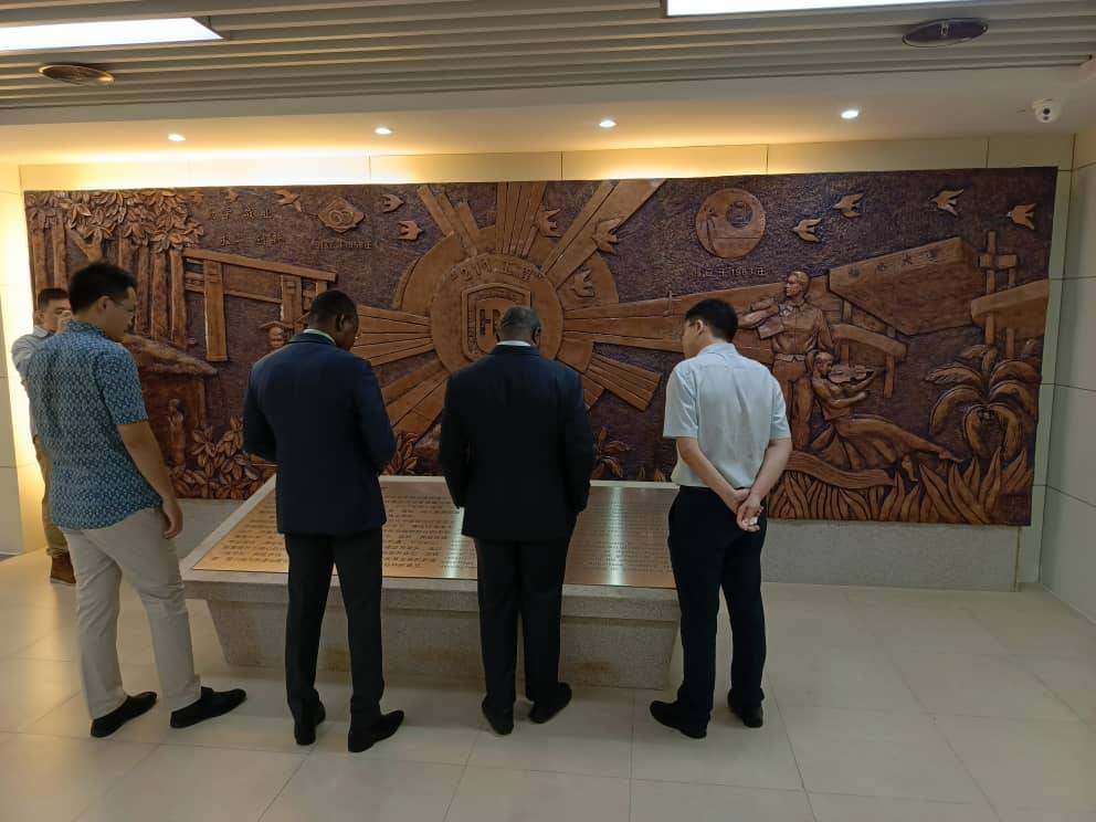 L'Université Polytechnique de San Pedro (Côte d'Ivoire) et l'Université de Hainan (Chine) signent un accord de partenariat