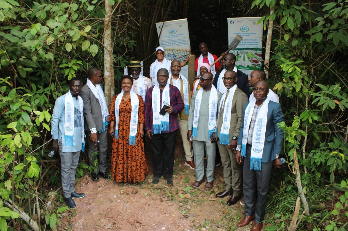 Pose de la première pioche du domaine bini de l’usp